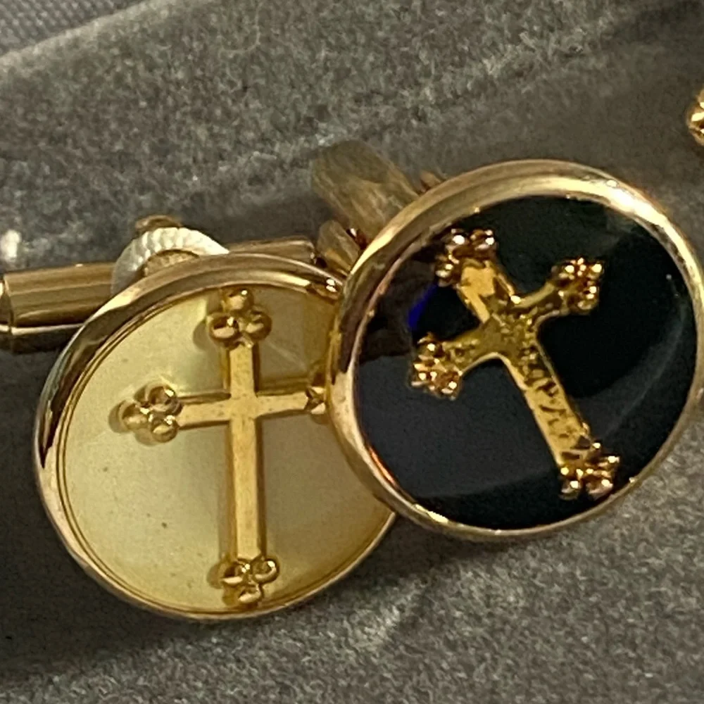 Emilio Ponti Roma Milano Gold and Black Budded Cross 2 Set of Cufflinks In Box